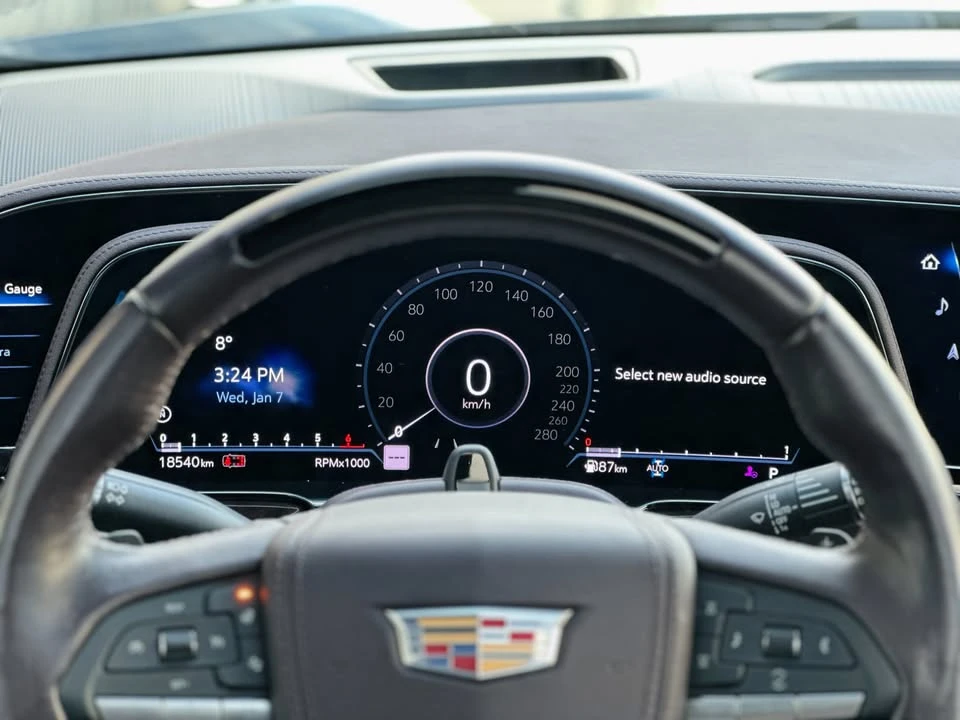 2024 Cadillac Escalade 5th Gen - Image 11 of 20