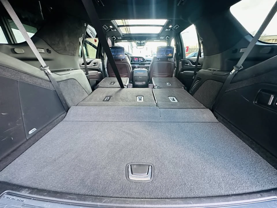 2024 Cadillac Escalade 5th Gen - Image 20 of 20