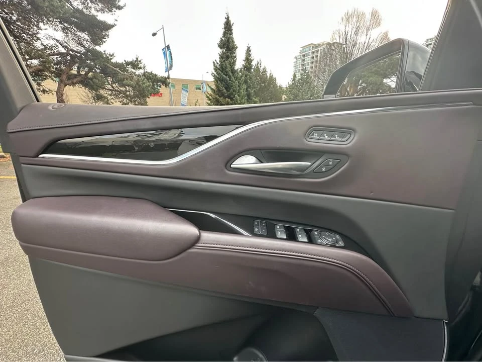 2024 Cadillac Escalade 5th Gen - Image 10 of 20