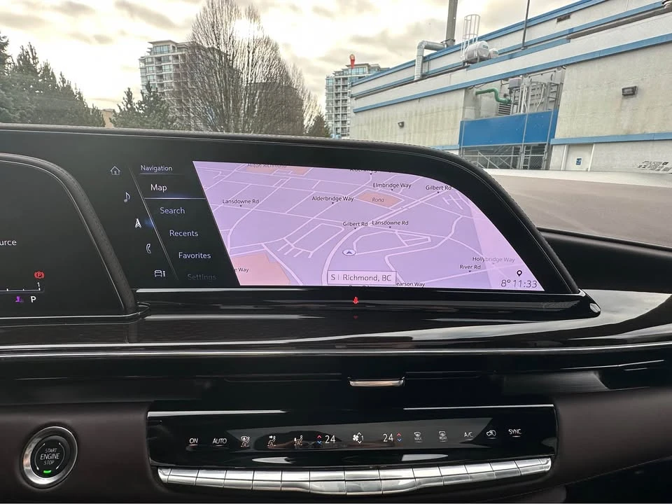 2024 Cadillac Escalade 5th Gen - Image 14 of 20