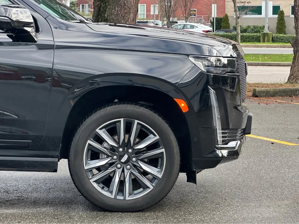 2024 Cadillac Escalade 5th Gen - Image 5 of 20