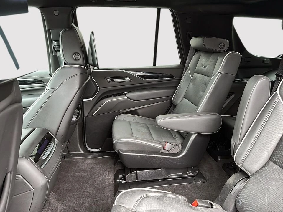 2024 Cadillac Escalade 5th Gen - Image 10 of 20