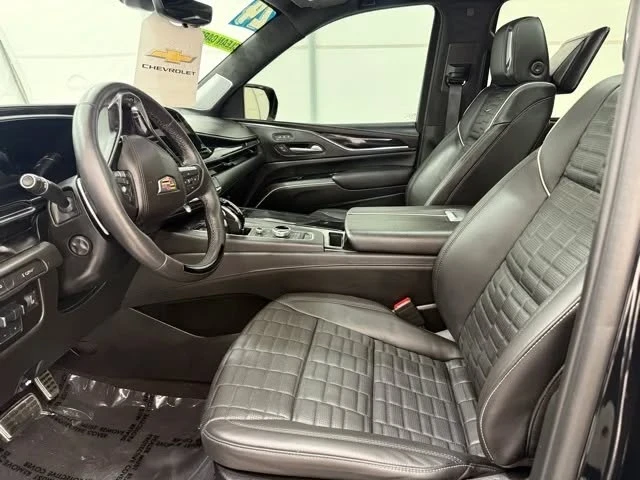 2024 Cadillac Escalade-V 5th Gen - Image 15 of 19