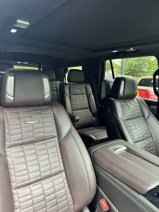 2024 Cadillac Escalade-V 5th Gen - Image 13 of 17