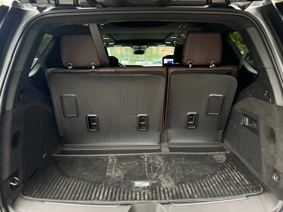 2024 Cadillac Escalade-V 5th Gen - Image 14 of 17