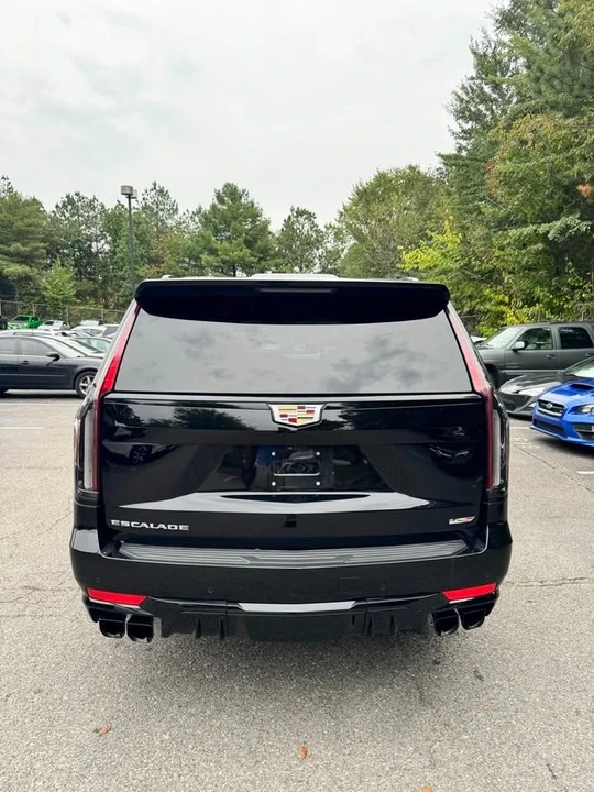 2024 Cadillac Escalade-V 5th Gen - Image 4 of 17
