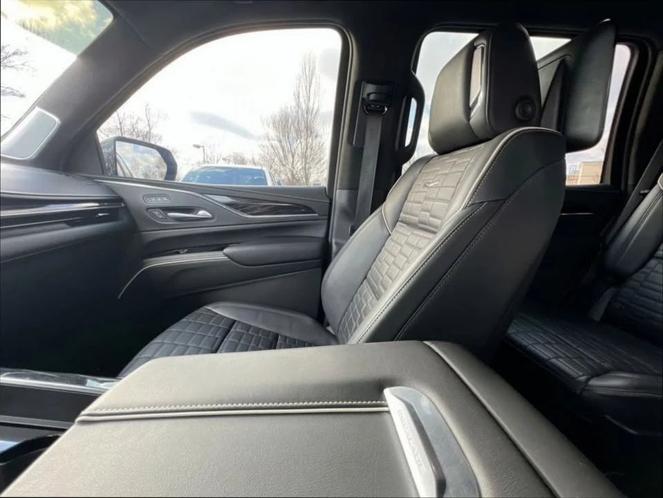 2024 Cadillac Escalade-V 5th Gen - Image 7 of 15