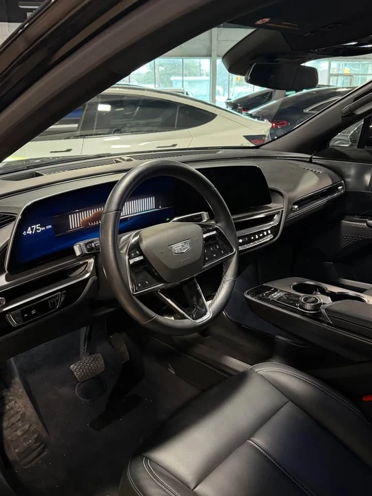 2024 Cadillac Lyriq - Image 4 of 9
