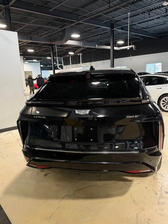 2024 Cadillac Lyriq - Image 9 of 9
