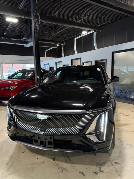 2024 Cadillac Lyriq - Image 2 of 9