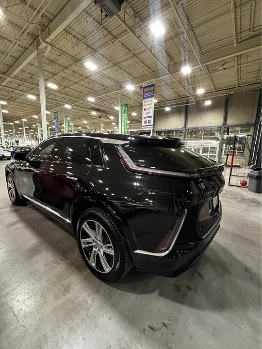 2024 Cadillac Lyriq - Image 8 of 8