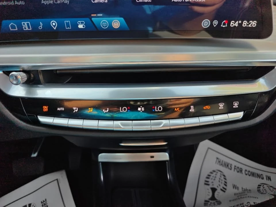 2024 Cadillac Lyriq - Image 2 of 20