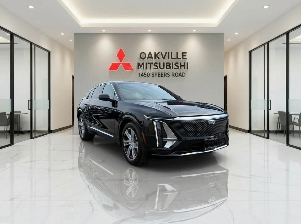 2024 Cadillac Lyriq - Image 2 of 20