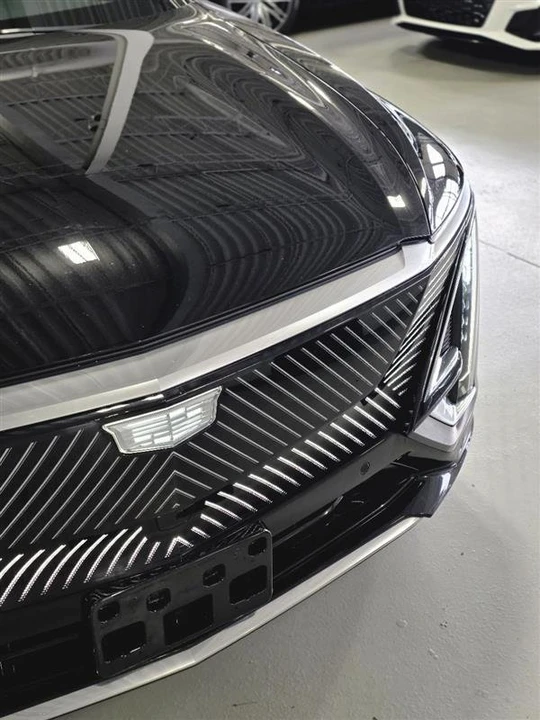 2024 Cadillac Lyriq - Image 4 of 15