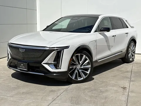 2024 Cadillac Lyriq Luxury 3