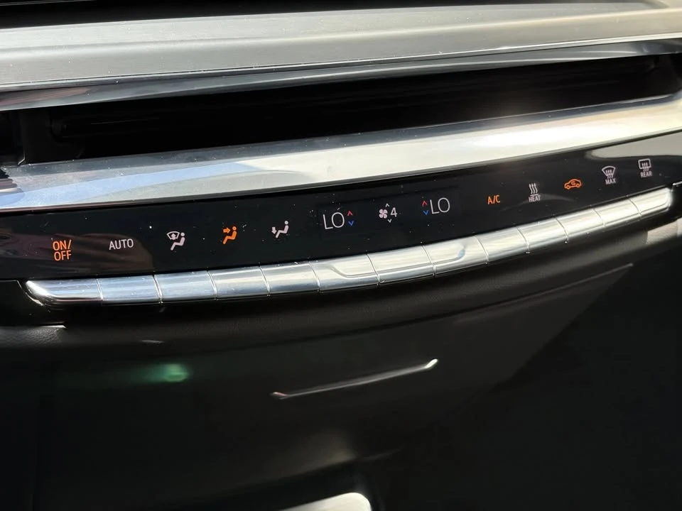 2024 Cadillac Lyriq - Image 13 of 20