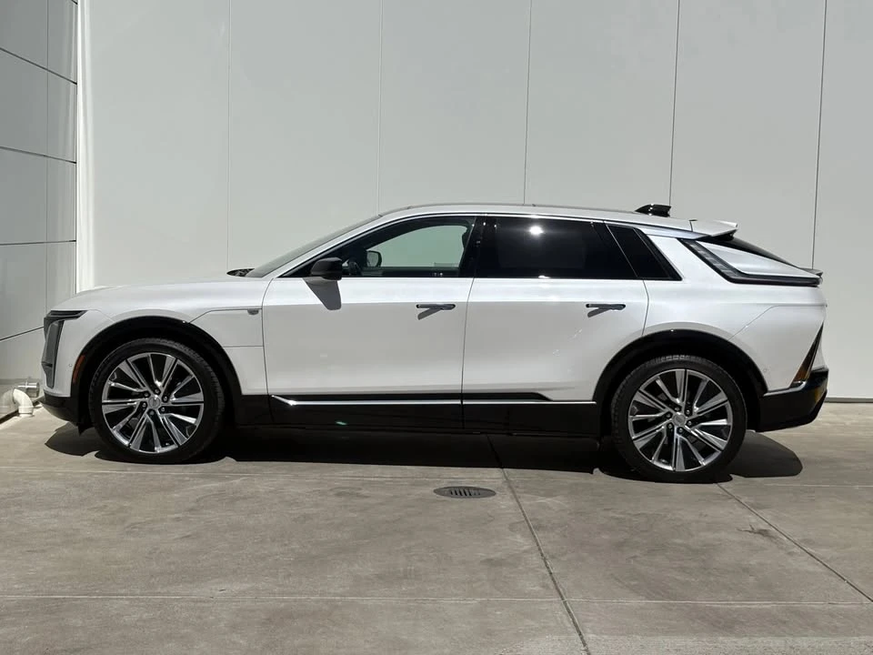 2024 Cadillac Lyriq - Image 5 of 20