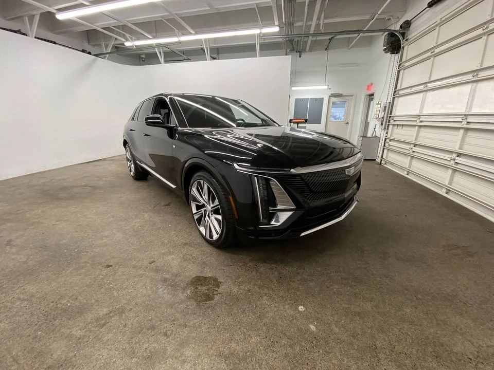 2024 Cadillac Lyriq - Image 8 of 20