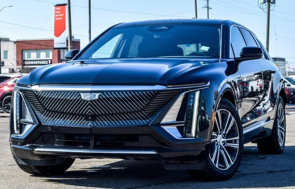2024 Cadillac Lyriq - Image 3 of 13