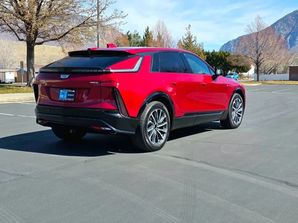 2024 Cadillac Lyriq - Image 7 of 20