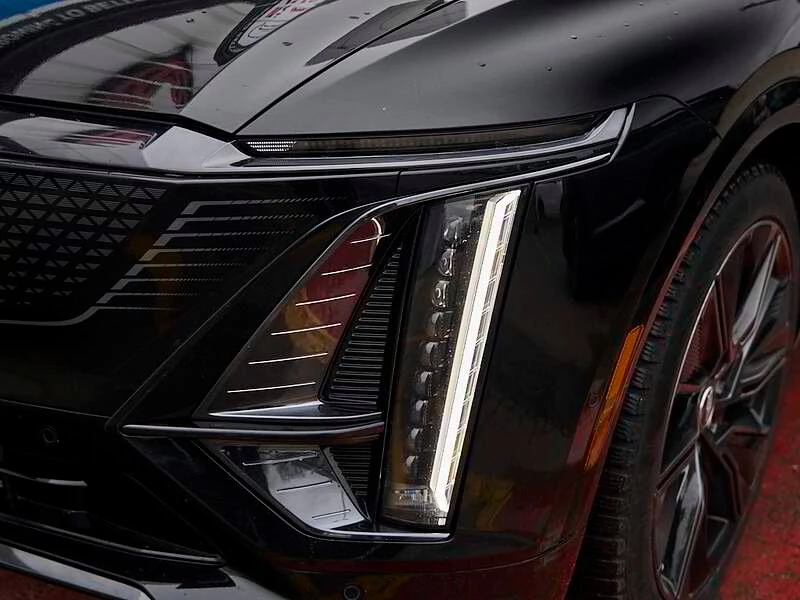 2024 Cadillac Lyriq - Image 7 of 20
