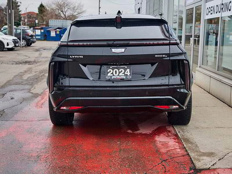 2024 Cadillac Lyriq - Image 9 of 20