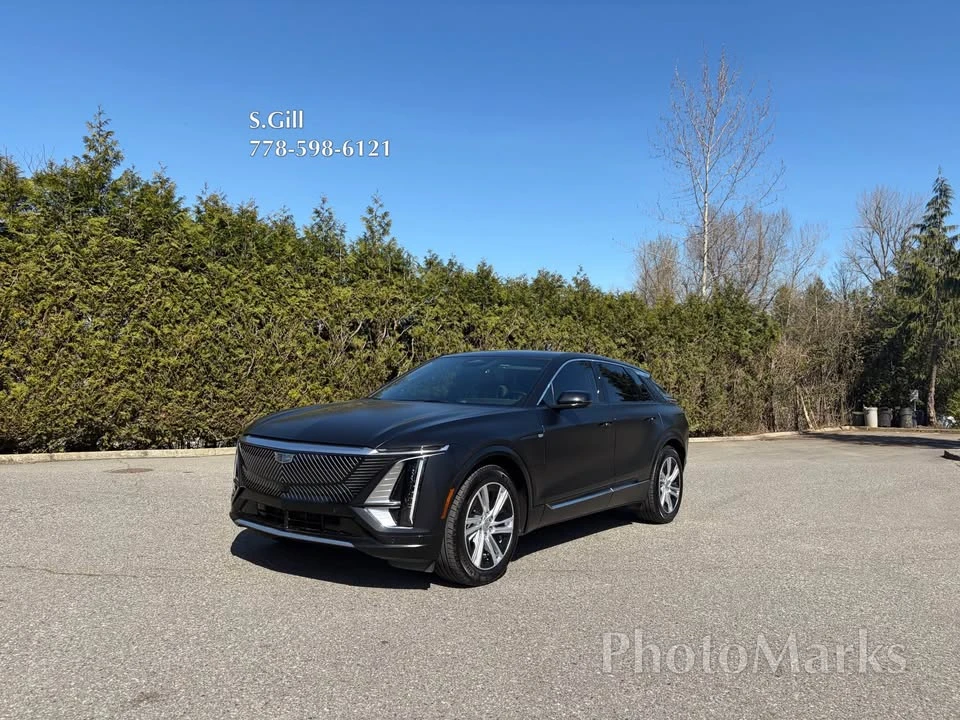 2024 Cadillac Lyriq - Image 2 of 16