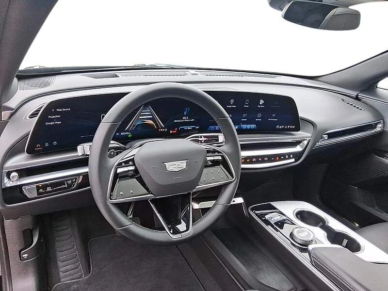 2024 Cadillac Lyriq - Image 11 of 19