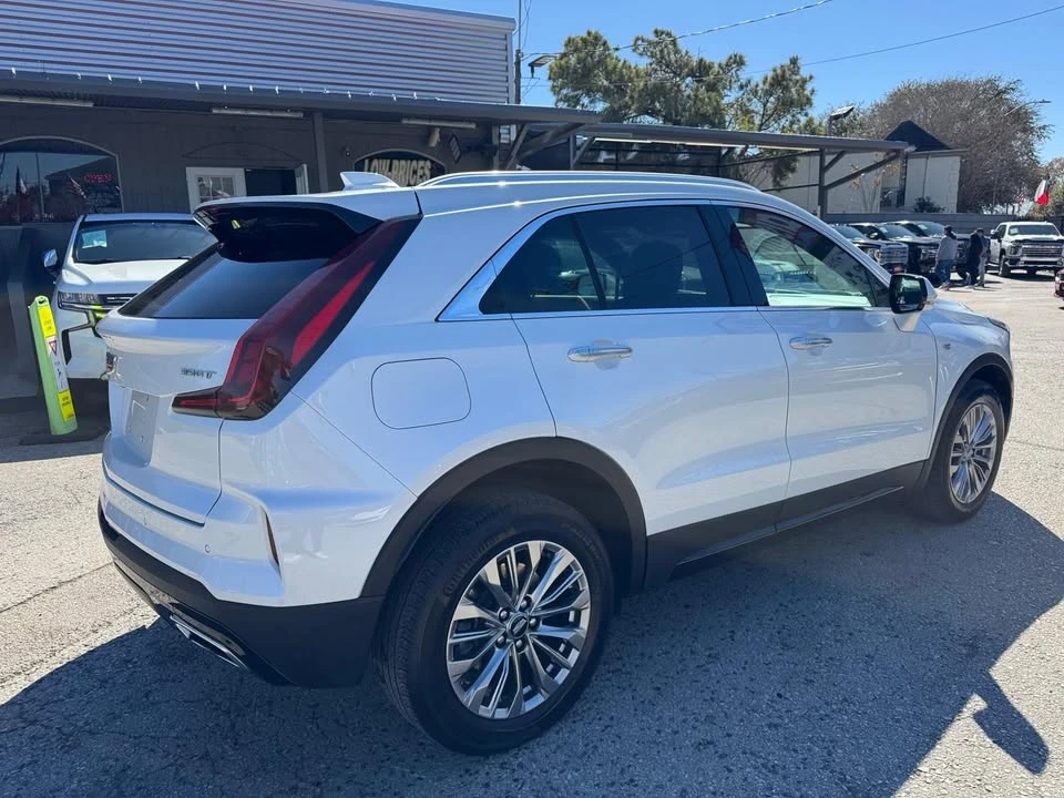 2024 Cadillac XT4 - Image 4 of 6