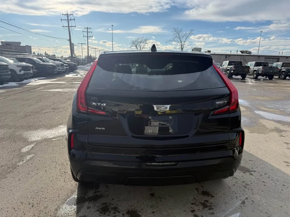 2024 Cadillac XT4 - Image 4 of 16