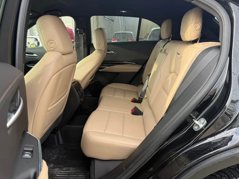 2024 Cadillac XT4 - Image 15 of 16