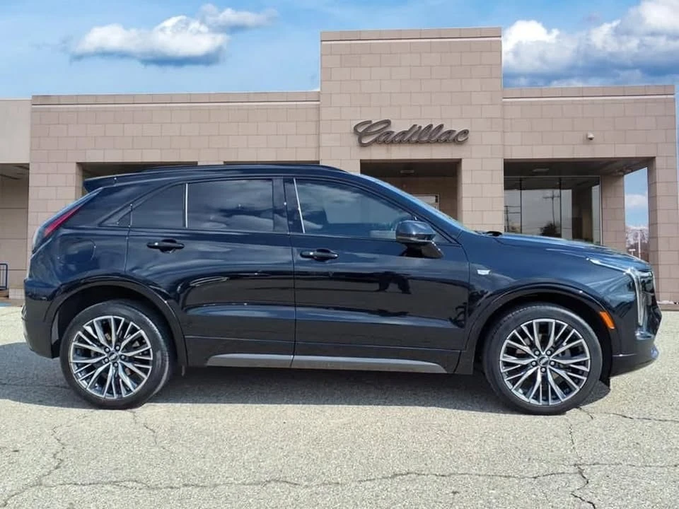 2024 Cadillac XT4 - Image 4 of 20