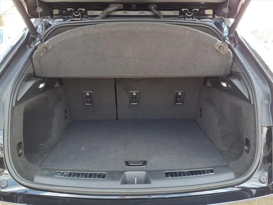 2024 Cadillac XT4 - Image 10 of 20