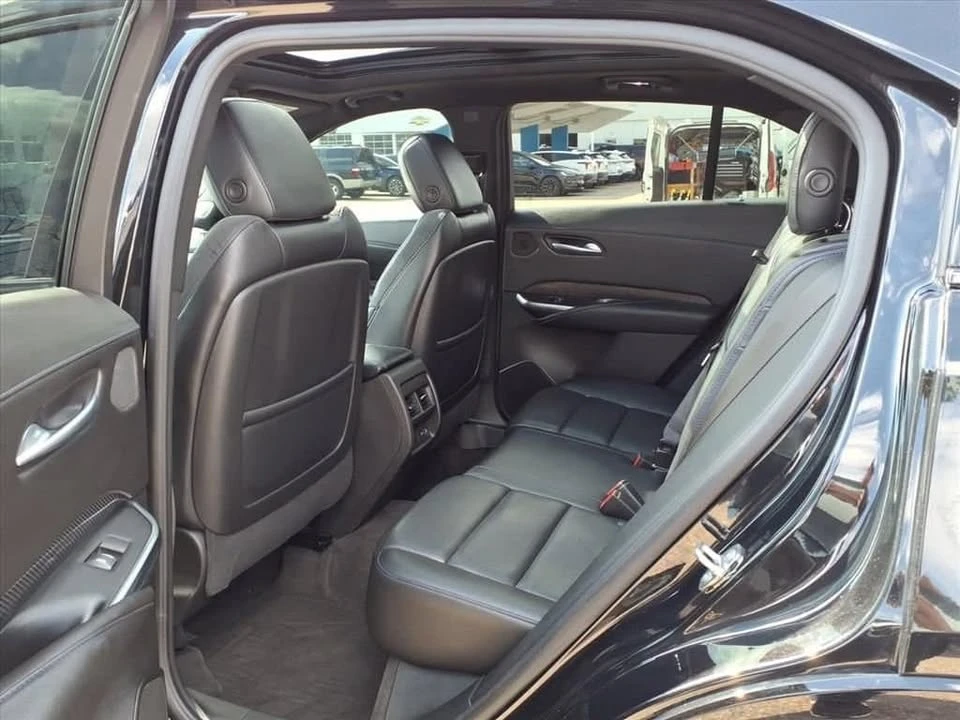 2024 Cadillac XT4 - Image 11 of 20