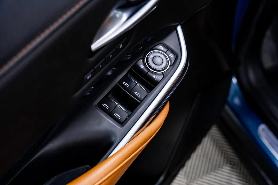 2024 Cadillac XT4 - Image 16 of 20