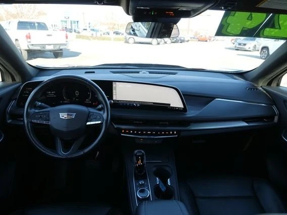 2024 Cadillac XT4 - Image 16 of 19