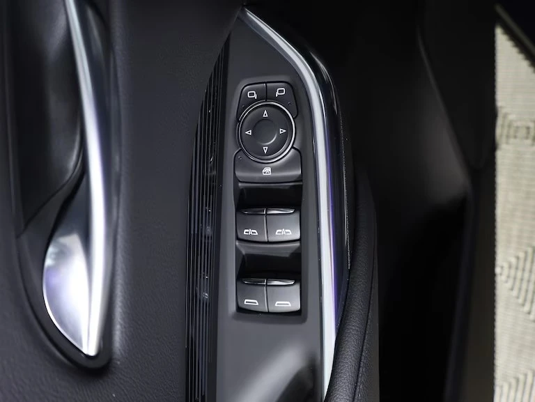 2024 Cadillac XT4 - Image 9 of 20