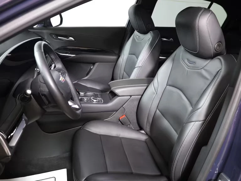 2024 Cadillac XT4 - Image 10 of 20