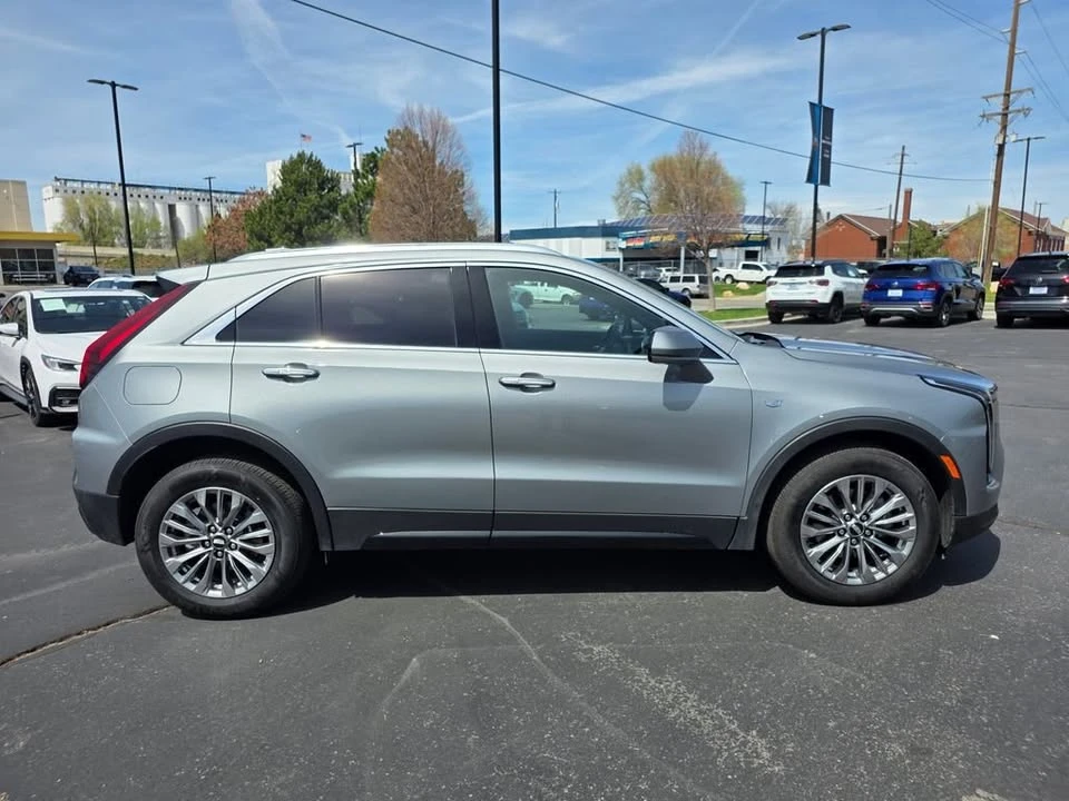 2024 Cadillac XT4 - Image 2 of 20