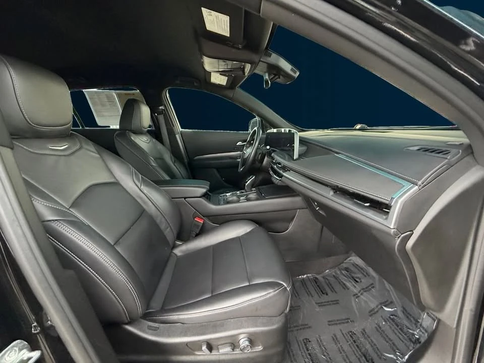 2024 Cadillac XT4 - Image 17 of 20