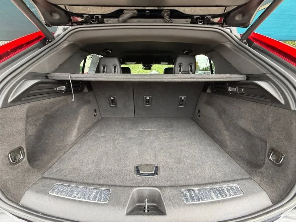 2024 Cadillac XT4 - Image 19 of 20