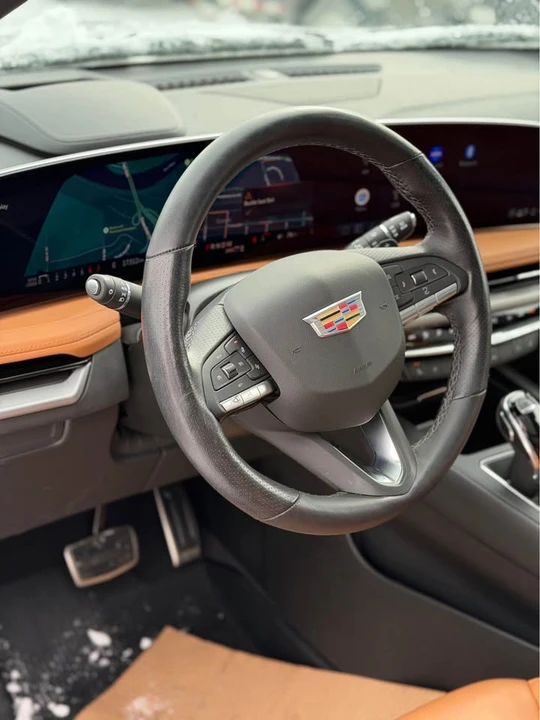 2024 Cadillac XT4 - Image 9 of 13