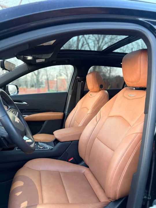 2024 Cadillac XT4 - Image 9 of 14
