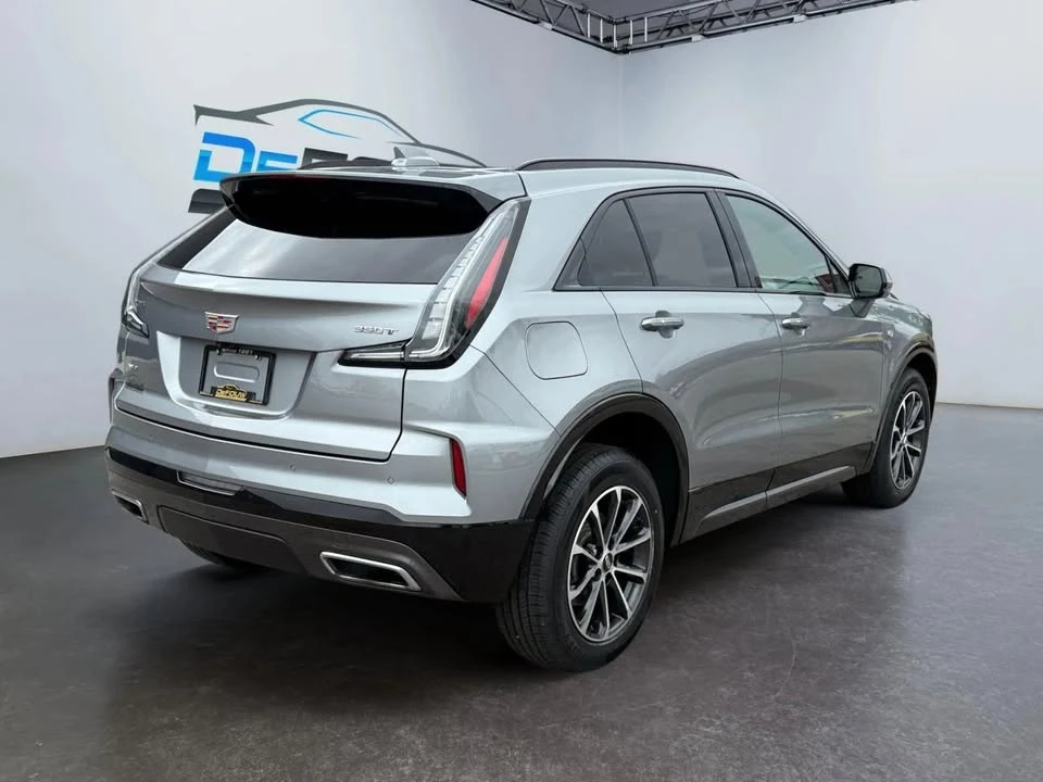 2024 Cadillac XT4 - Image 3 of 20