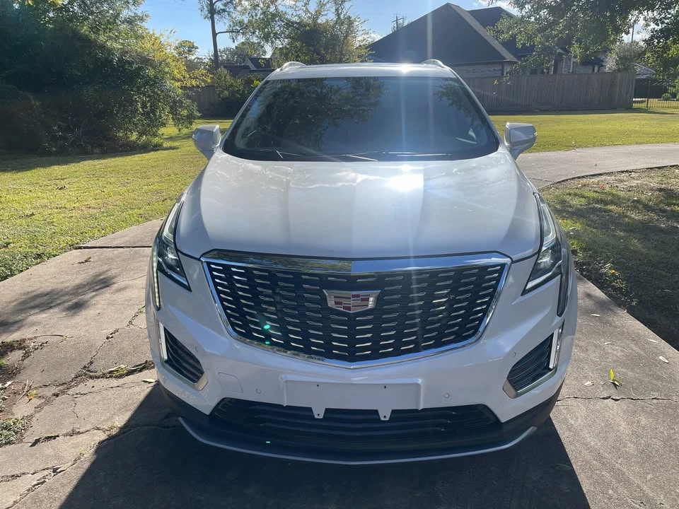 2024 Cadillac XT5 - Image 2 of 17