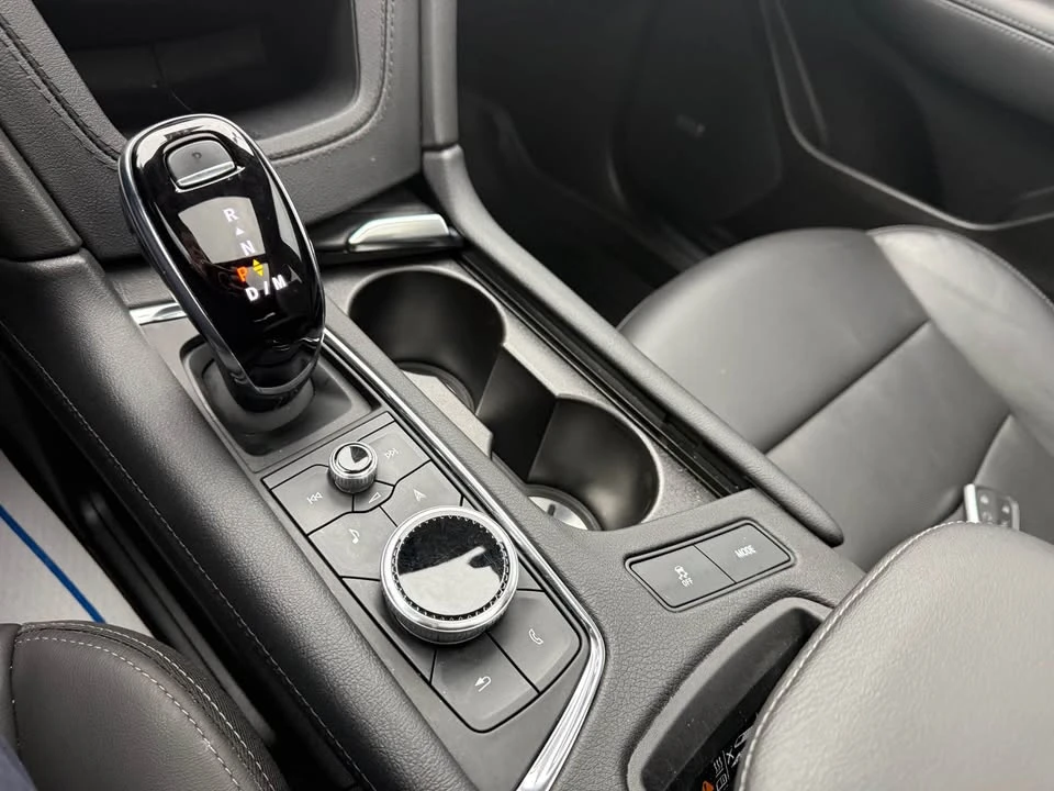 2024 Cadillac XT5 - Image 14 of 16