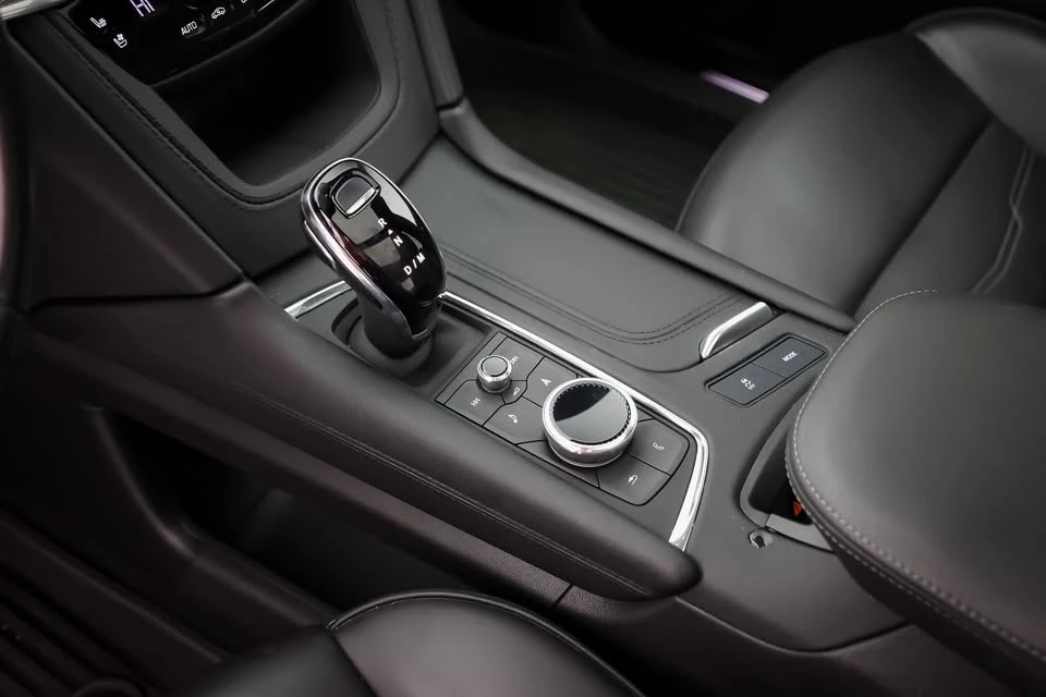 2024 Cadillac XT5 - Image 17 of 20