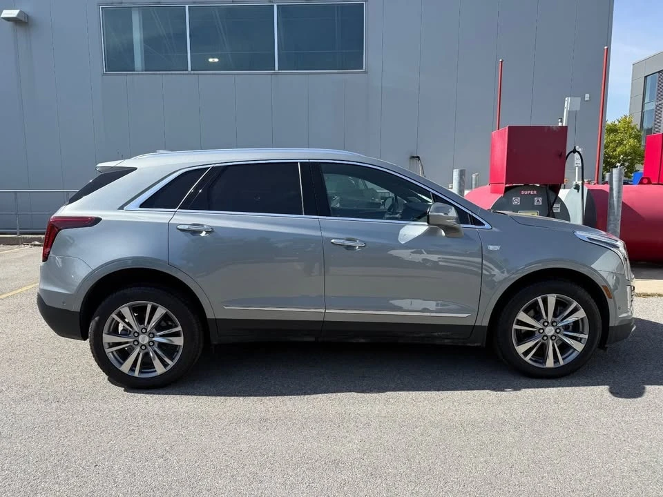 2024 Cadillac XT5 - Image 4 of 6
