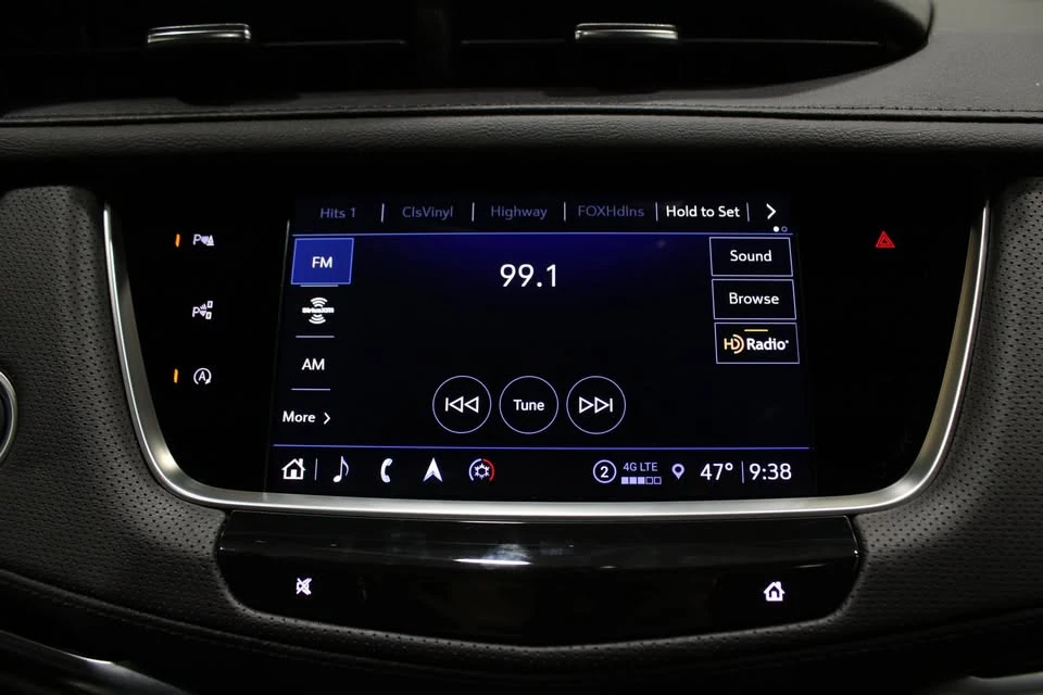 2024 Cadillac XT5 - Image 18 of 20