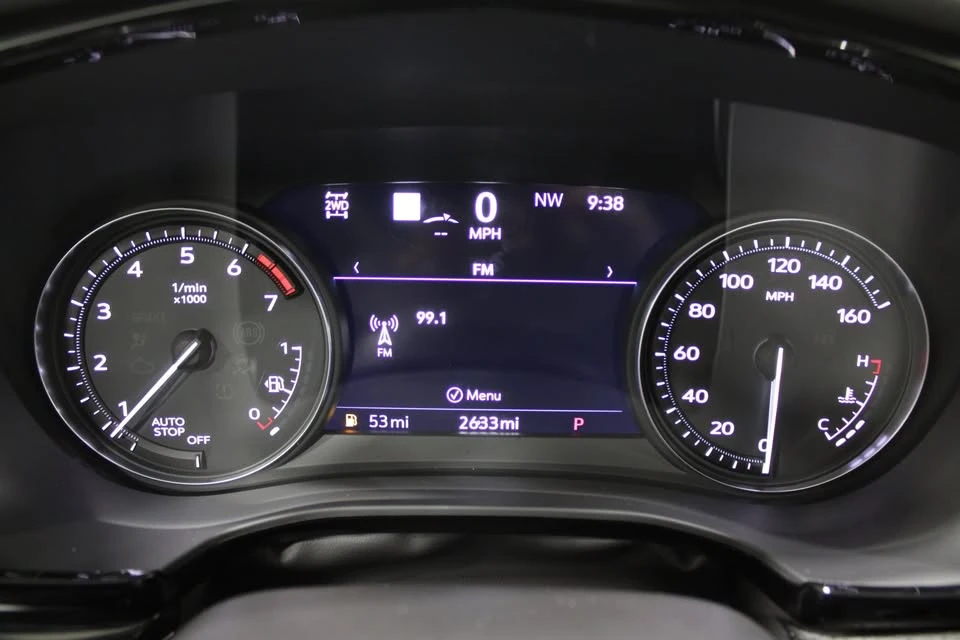 2024 Cadillac XT5 - Image 17 of 20